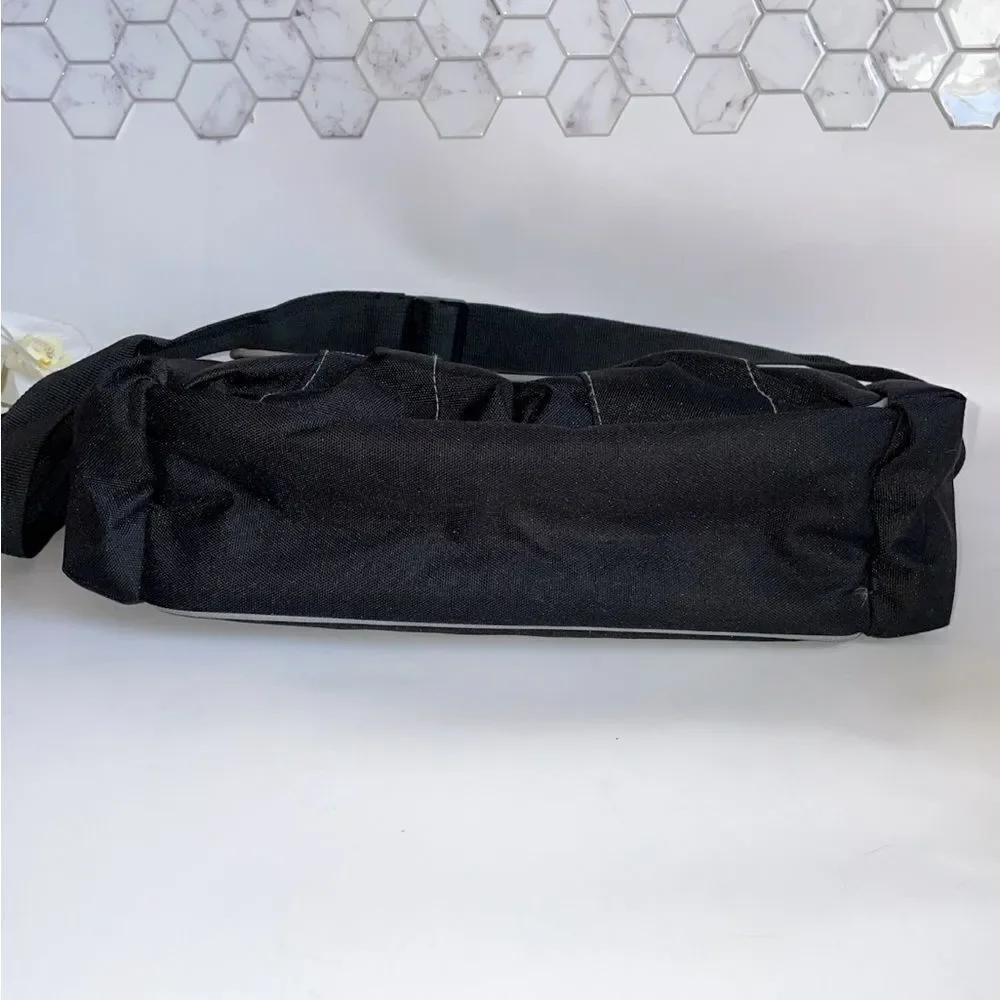 Skip Hop Dash Deluxe Black Messenger Bag